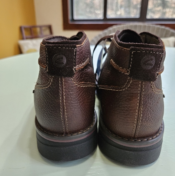 SOLD!!! NWB Clarks Morris Peak boots Sz 9 - Picture 8 of 8